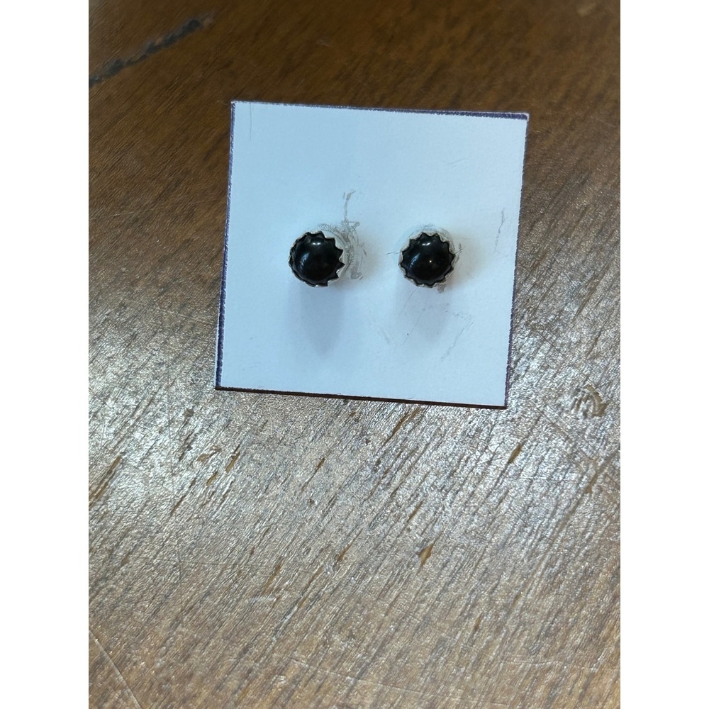 Vintage Black Onyx Round Stud Earrings Silver Tone Bezel Set Minimalist Jewelry